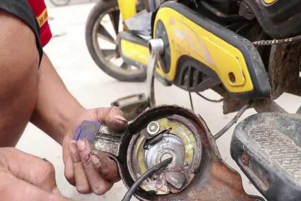 廊坊市电动车刹车故障